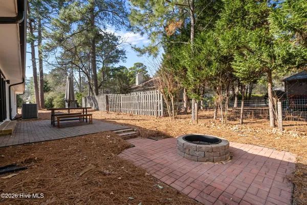 $470,000 | 1425 Monticello Drive, Pinehurst, NC 28374