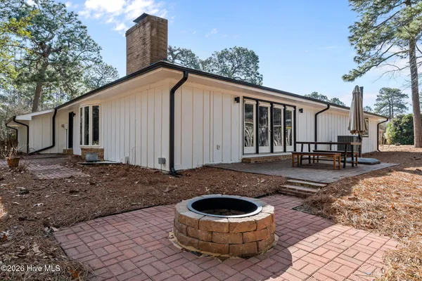$470,000 | 1425 Monticello Drive, Pinehurst, NC 28374