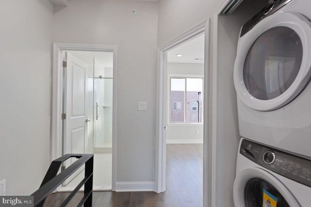 $622,500 | 1126 East Hewson Street, Philadelphia, PA 19125