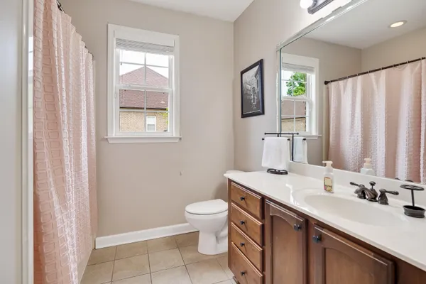 $415,000 | 1369 Calumet Farms Drive, Unit 22, Collierville, TN 38017