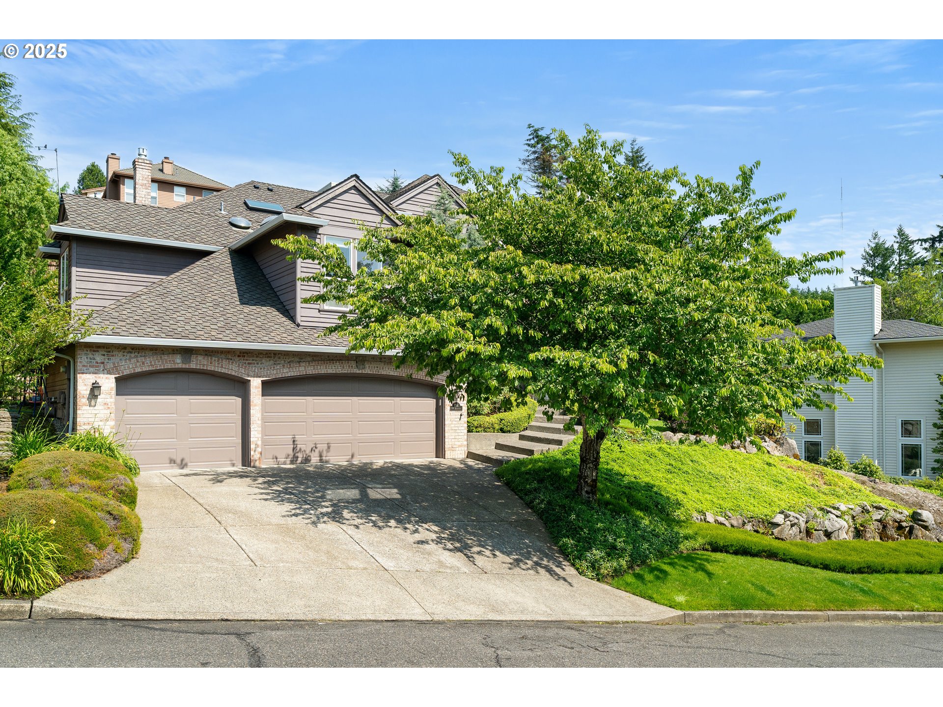 1314 Northwest Abernethy Road Portland, OR 97229 - Photo 2 of 46 Gallery Image 2