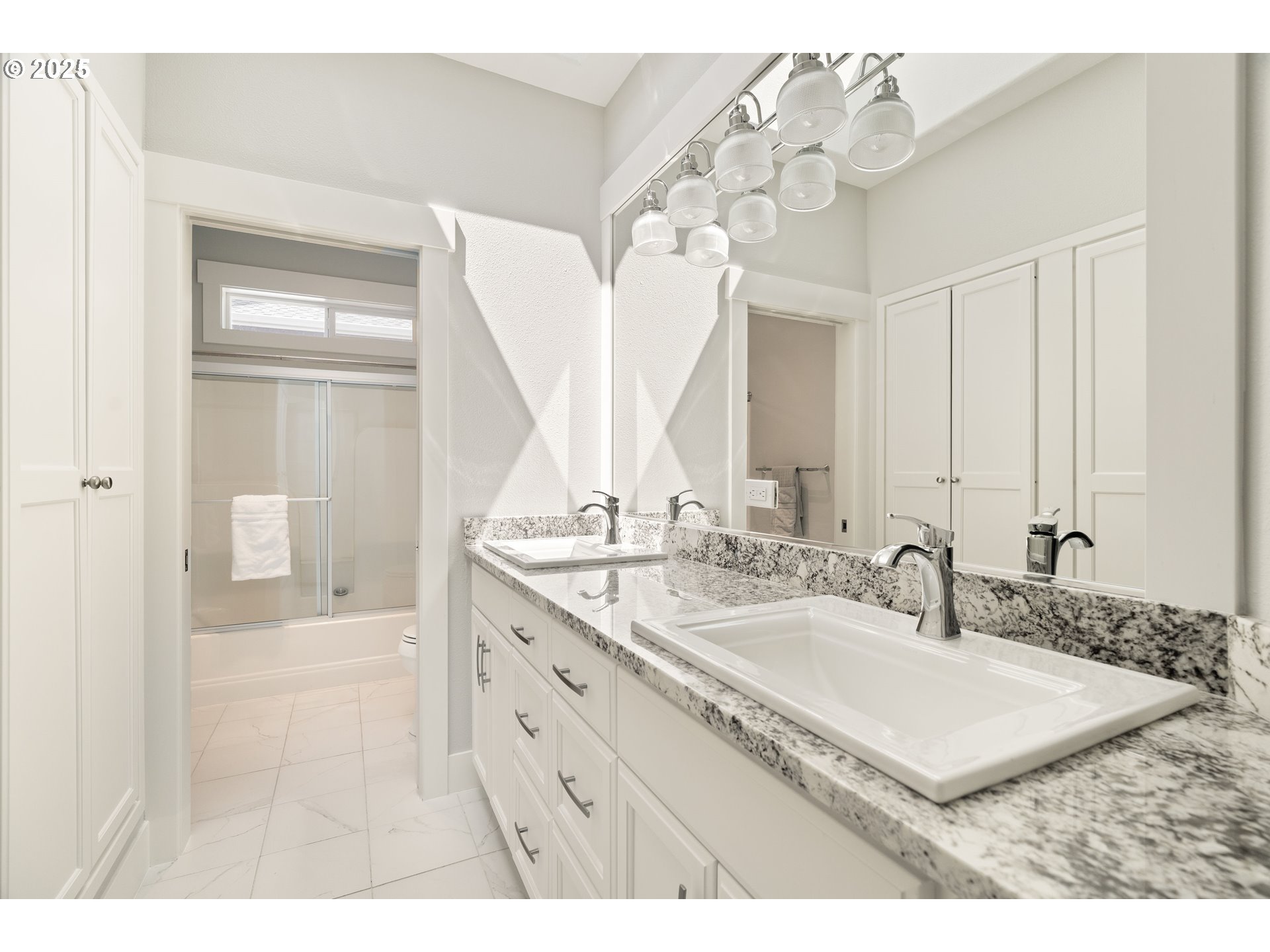 1314 Northwest Abernethy Road Portland, OR 97229 - Photo 37 of 46 Gallery Image 37