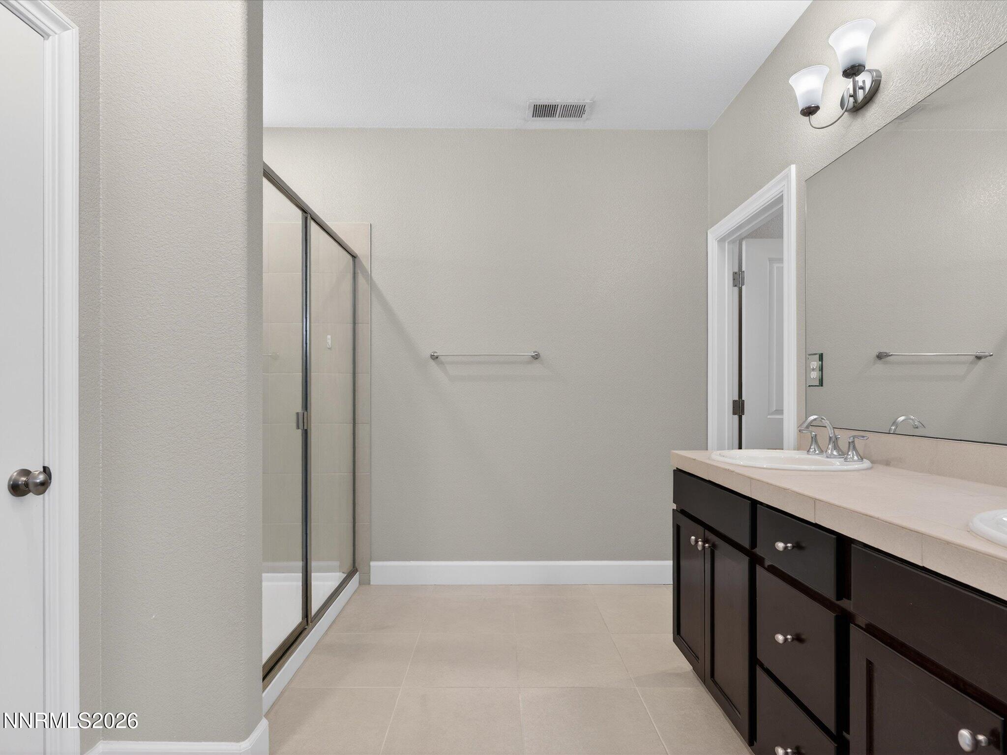 1875 Sea Horse Road, Unit A Reno, NV 89521 - Photo 25 of 38 25-1875 Sea Horse Rd-124