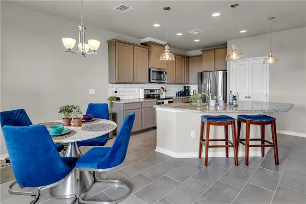 $326,900 | 1033 Ocean Breeze, Portland, TX 78374