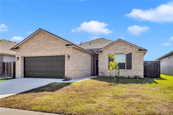 $326,900 | 1033 Ocean Breeze, Portland, TX 78374