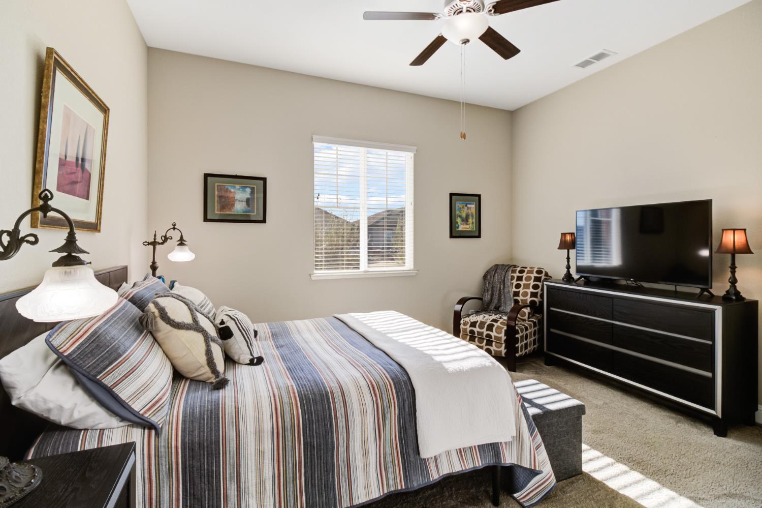 1101 Marichal Way Galt, CA 95632 - Photo 33 of 54