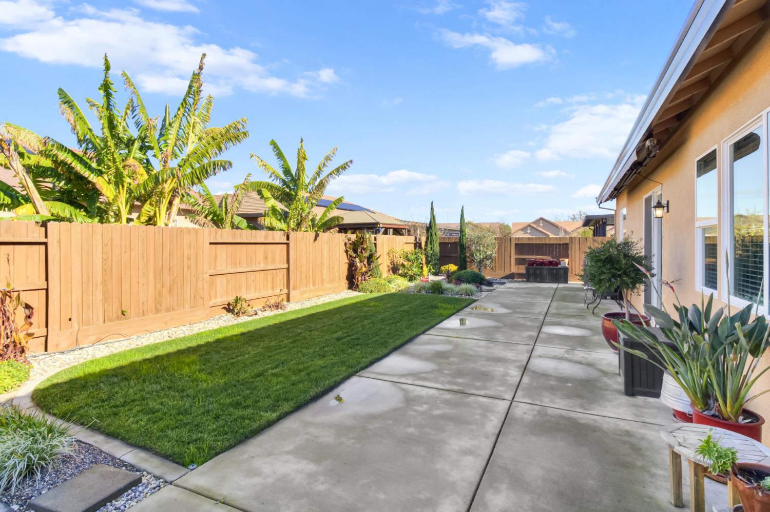 1101 Marichal Way Galt, CA 95632 - Photo 49 of 54