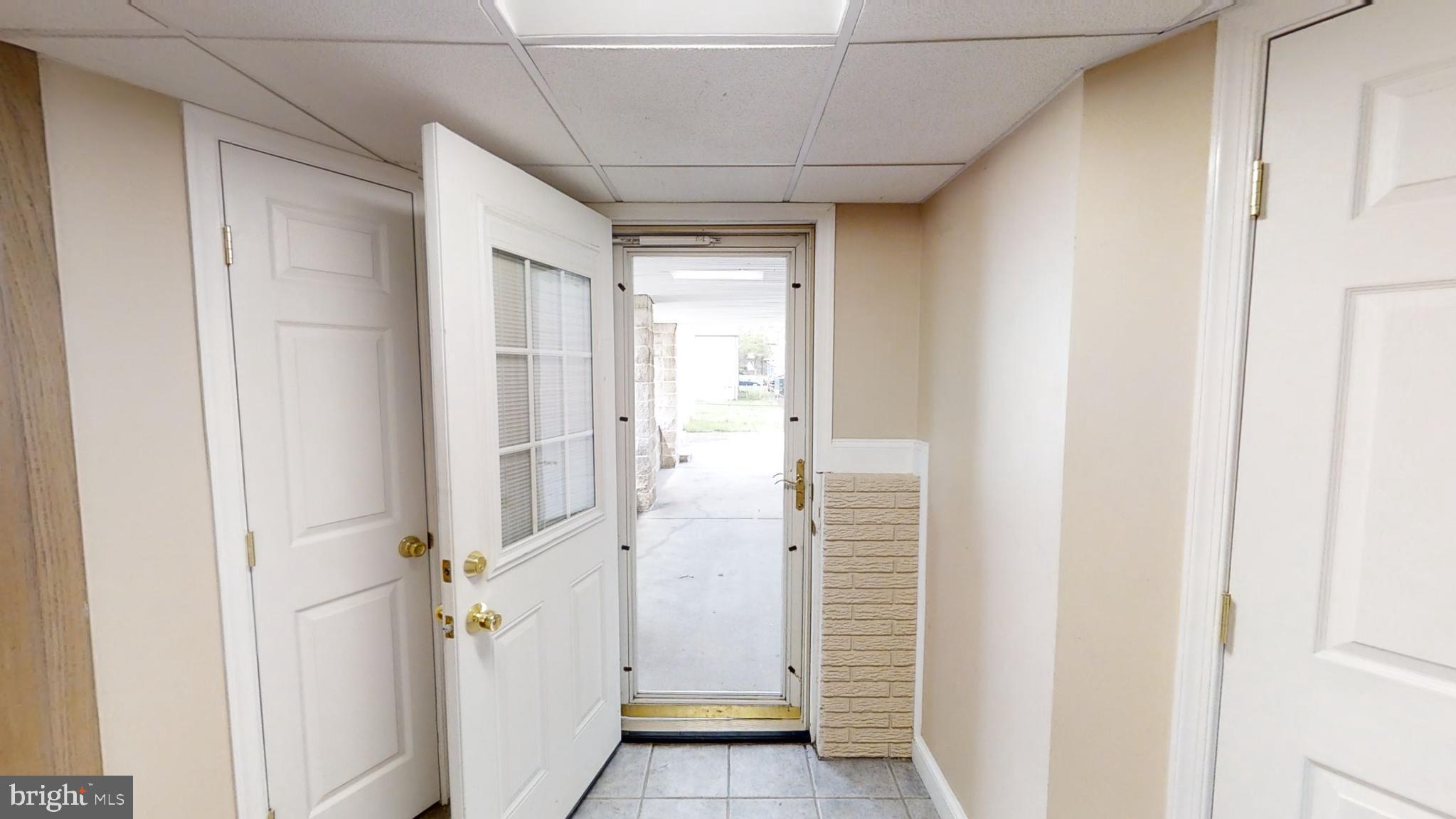 113 North Garfield Road Sterling, VA 20164 - Photo 17 of 64 Gallery Image 17