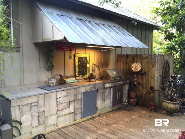 25773 Canal Road, Unit 26 Orange Beach, AL 36561 - Photo 36 of 42 Room to grill