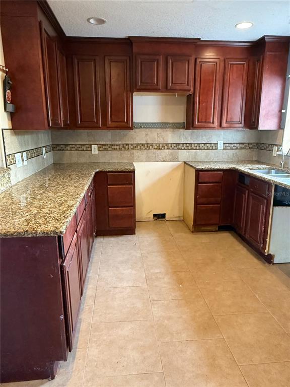 6400 Ramir Road Orlando, FL 32810 - Photo 4 of 12 Gallery Image 4