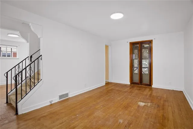 $199,899 | 822 Harden Drive, Pittsburgh, PA 15229