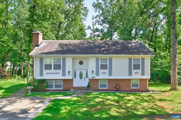 $550,000 | 1321 Oak Tree Lane, Charlottesville, VA 22901