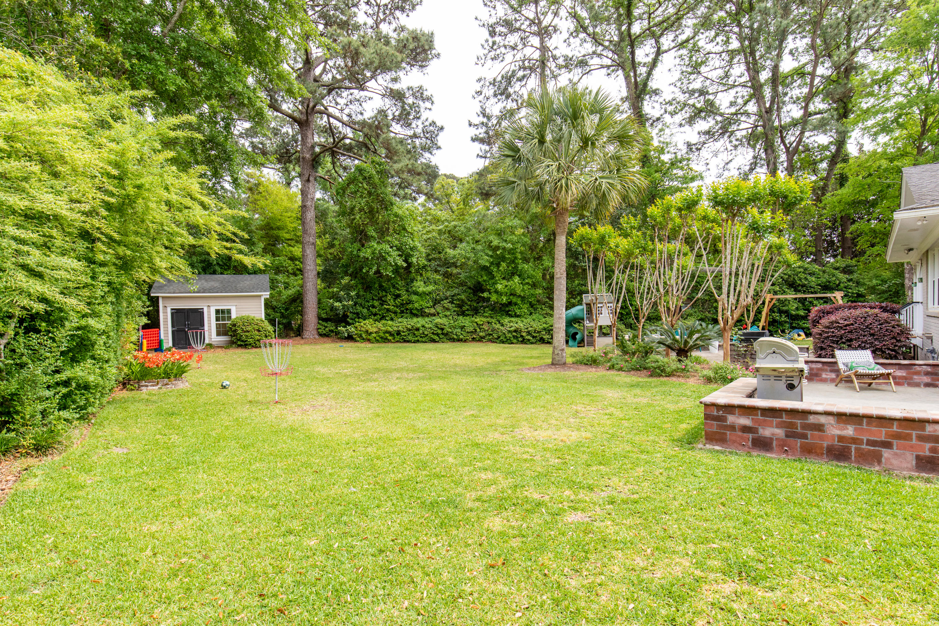 1402 Burningtree Road Charleston, SC 29412 - Photo 32 of 33 Backyard