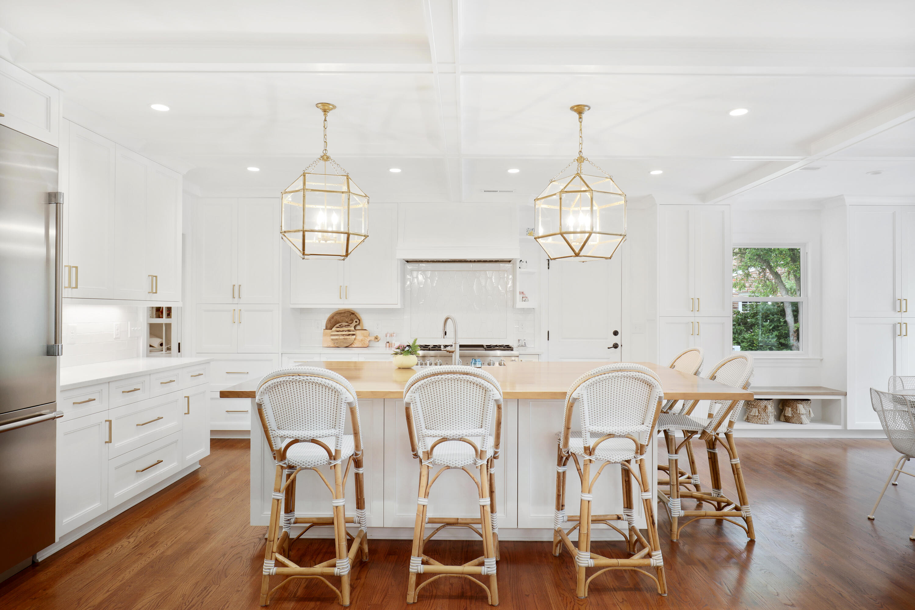 1402 Burningtree Road Charleston, SC 29412 - Photo 8 of 33 Kitchen