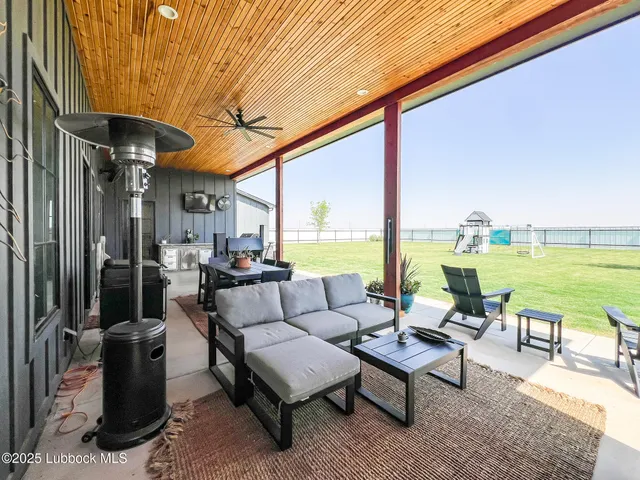 $769,000 | 11505 East F M 2150, Slaton, TX 79364