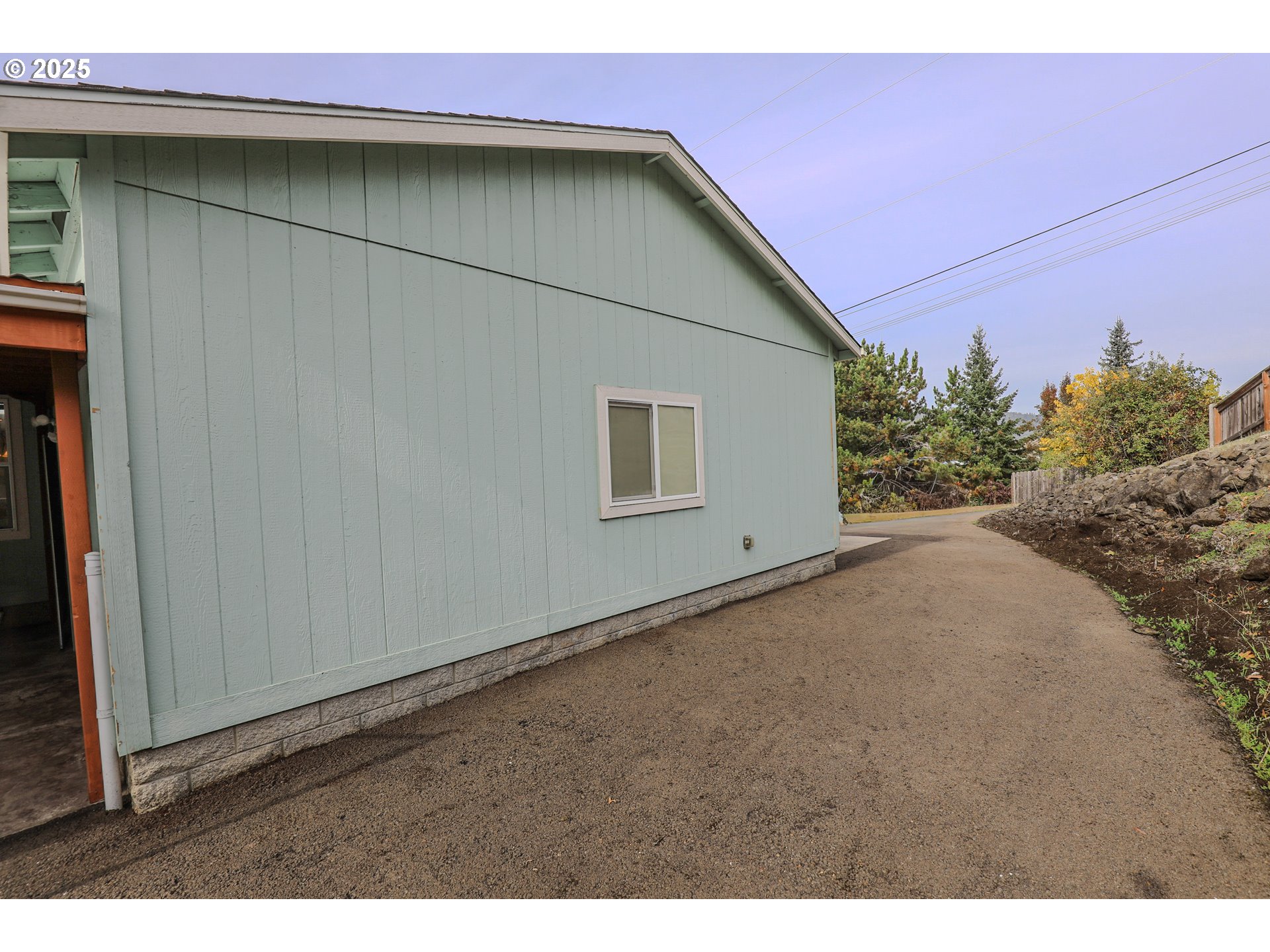 173 North Main Street Winston, OR 97496 - Photo 40 of 45 a view of a house with a street