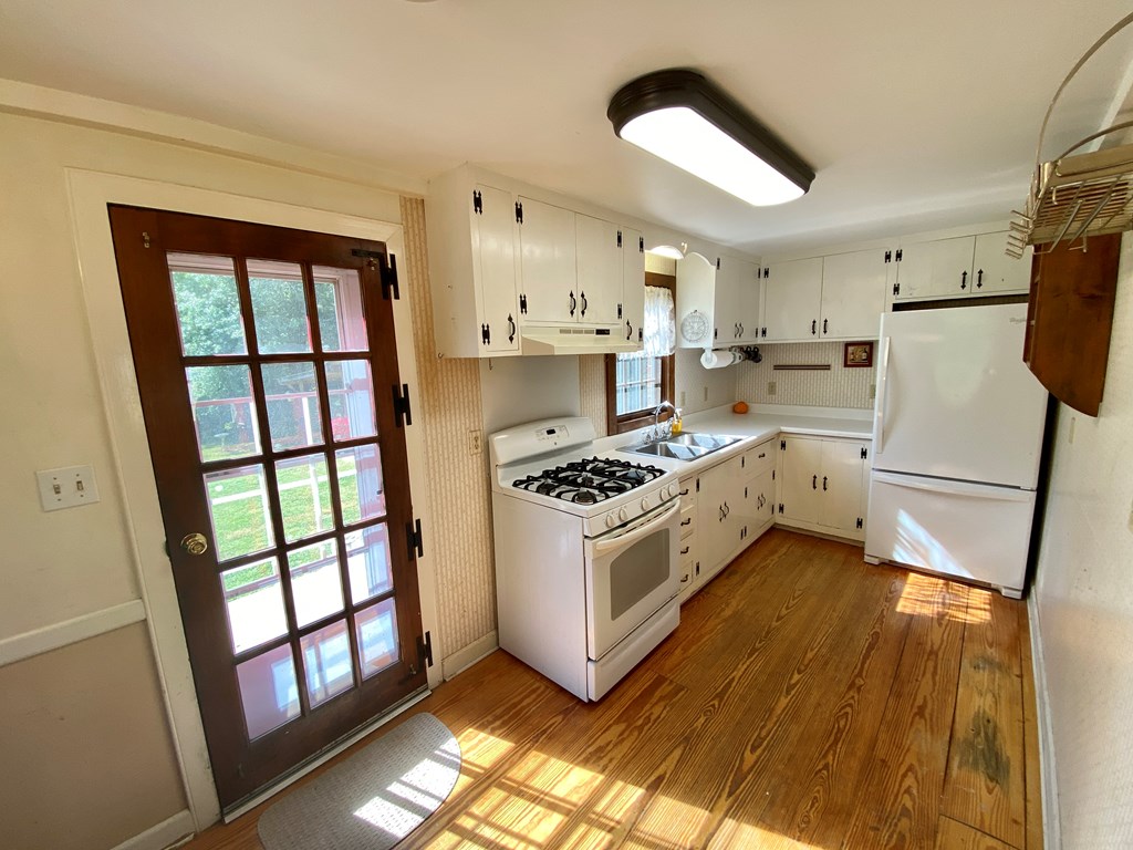157 Burnett Road Chappells, SC 29037 - Photo 12 of 27