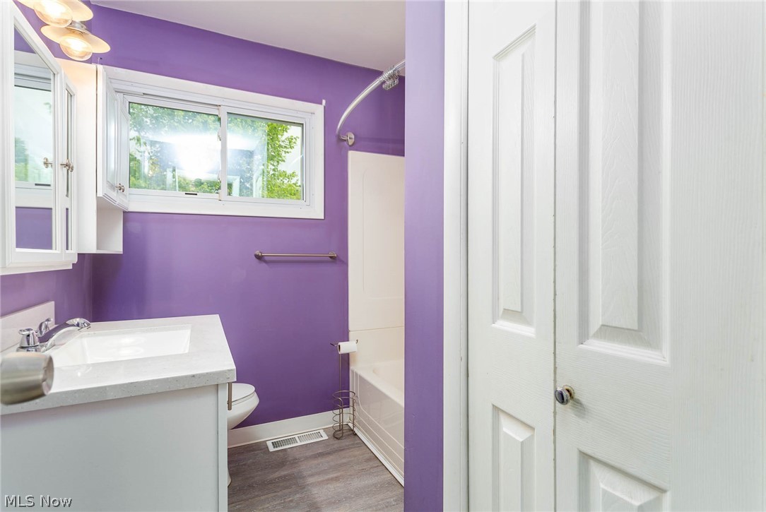 431 Berkshire Road Elyria, OH 44035 - Photo 7 of 13
