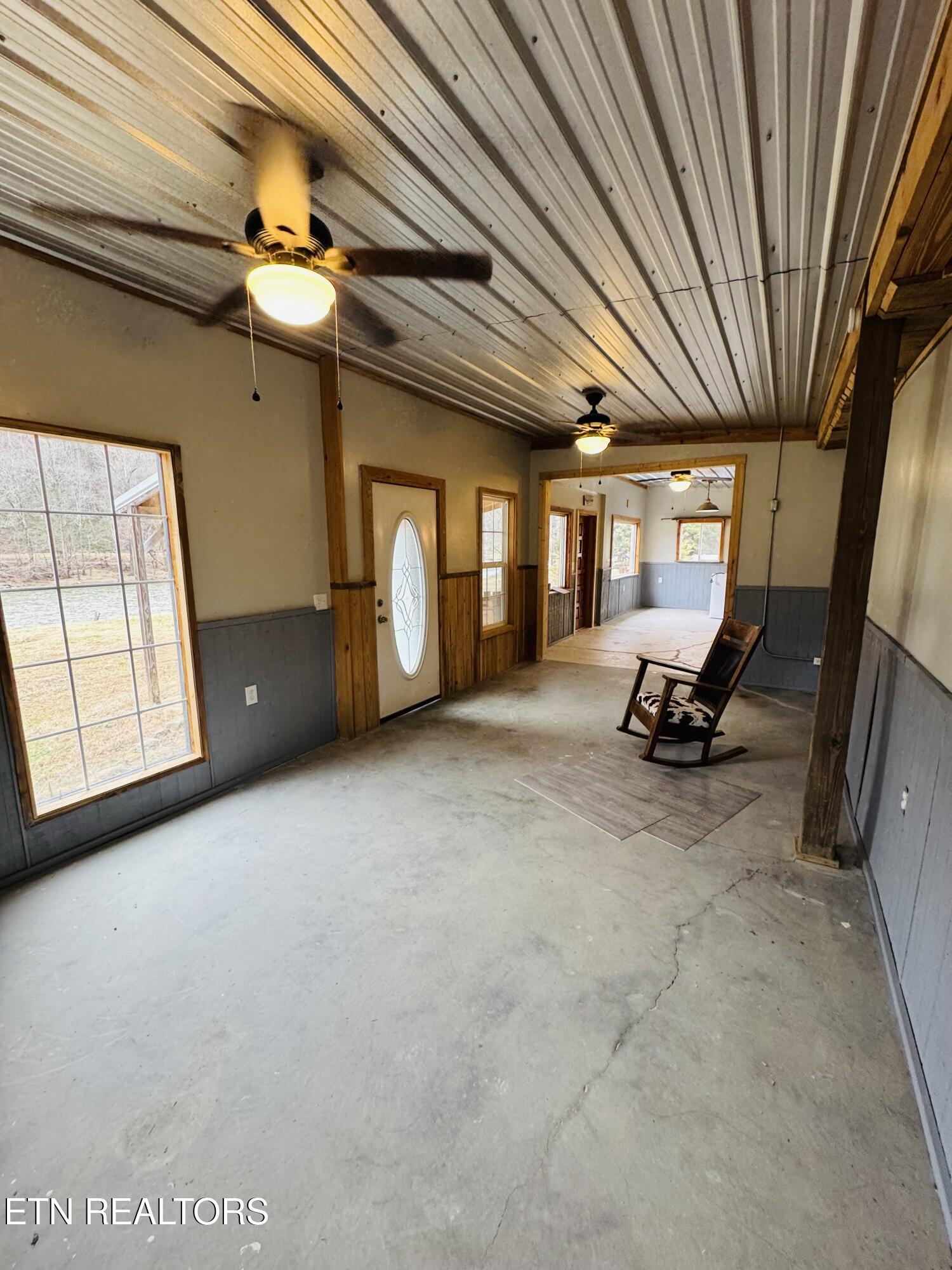 2267 Hartford Road Cosby, TN 37722 - Photo 10 of 11 Living Room
