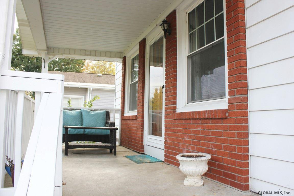 251 Taurus Road Niskayuna, NY 12304 - Photo 3 of 25 Photo 3