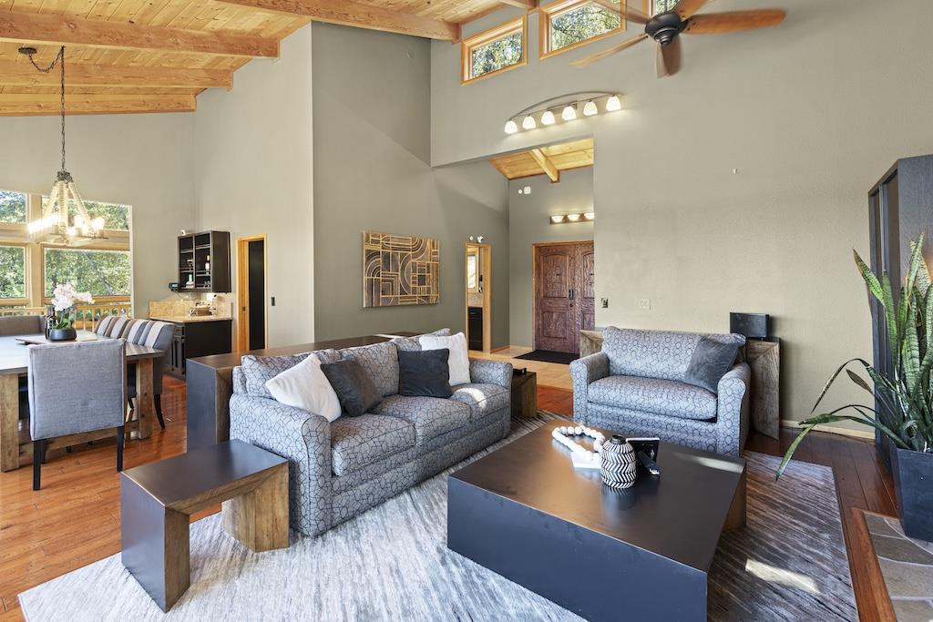 22125 Miller Ridge Road Los Gatos, CA 95033 - Photo 3 of 32