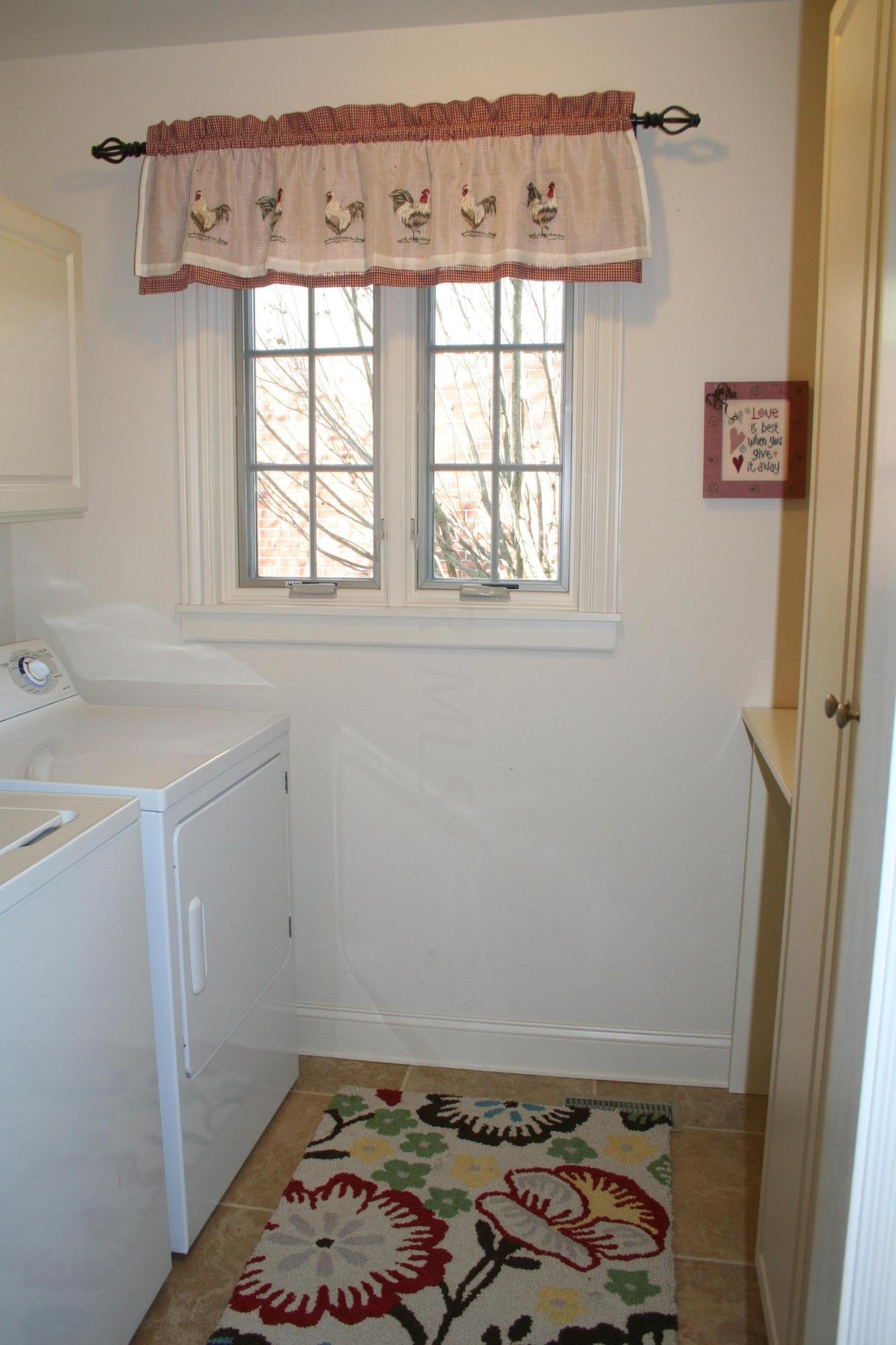 2417 Brixton Road Upper Arlington, OH 43221 - Photo 20 of 25