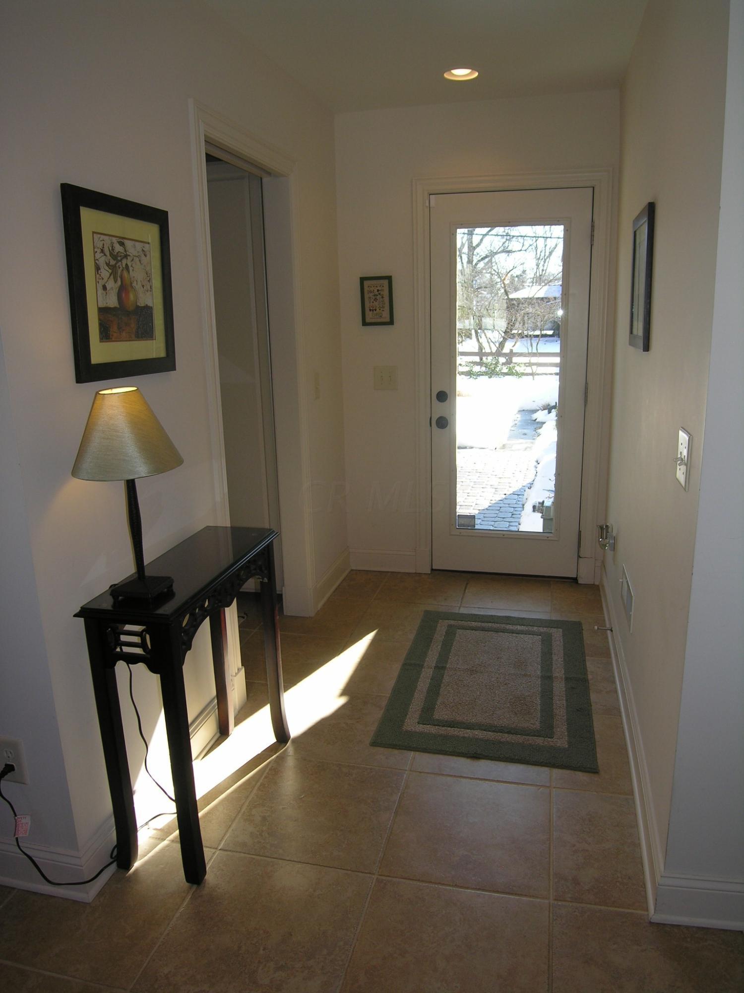 2417 Brixton Road Upper Arlington, OH 43221 - Photo 21 of 25