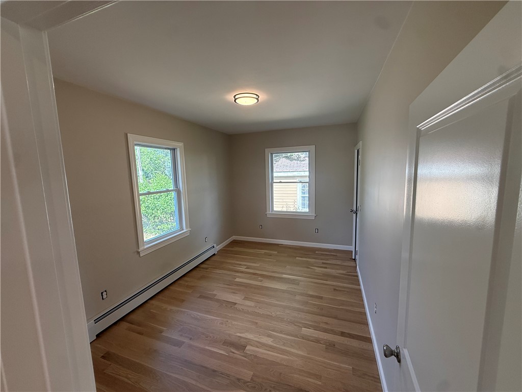 63 Shore Road East Providence, RI 02915 - Photo 10 of 14