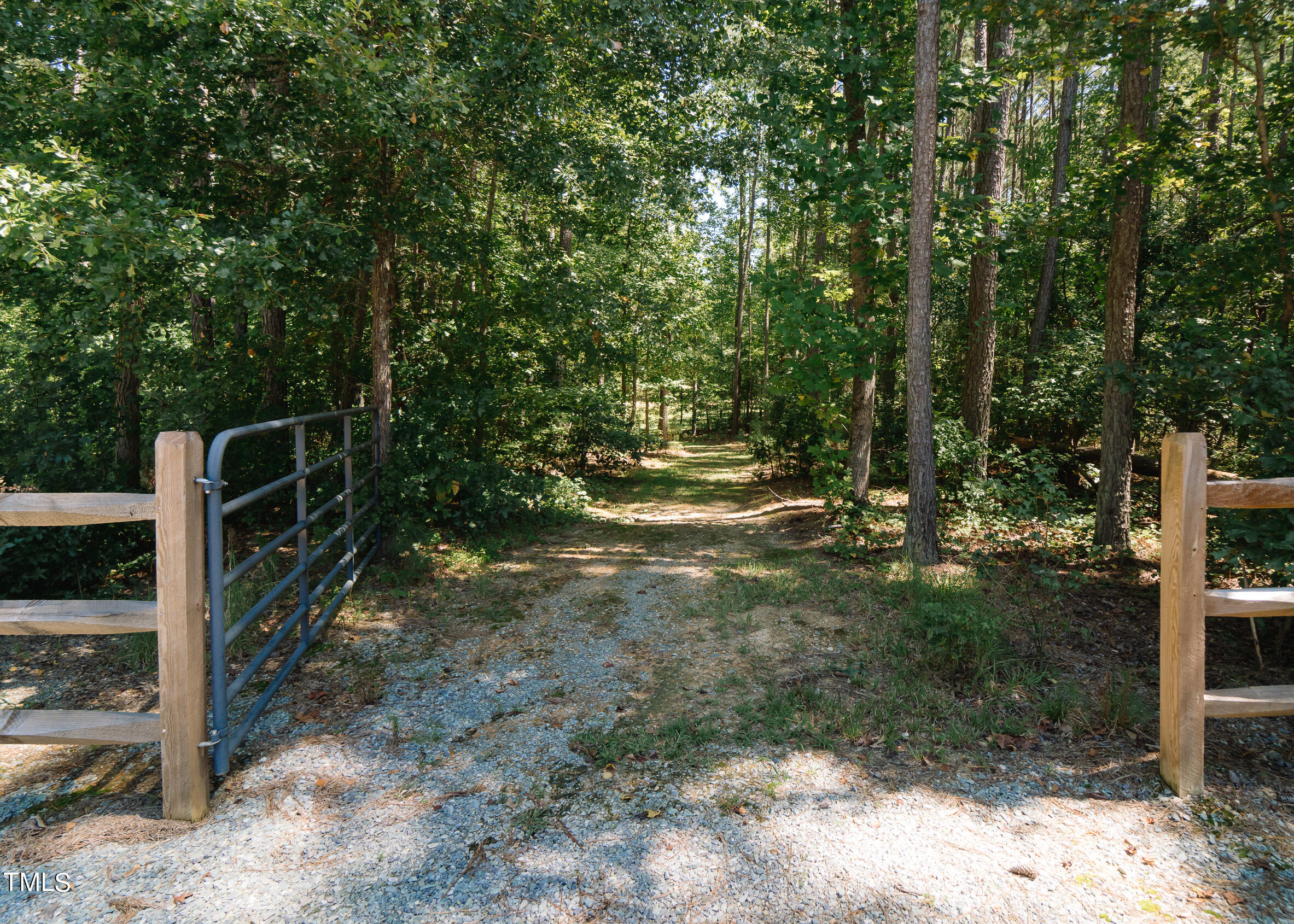 4402 Farrell Road Sanford, NC 27330 - Photo 8 of 30 DSC09187