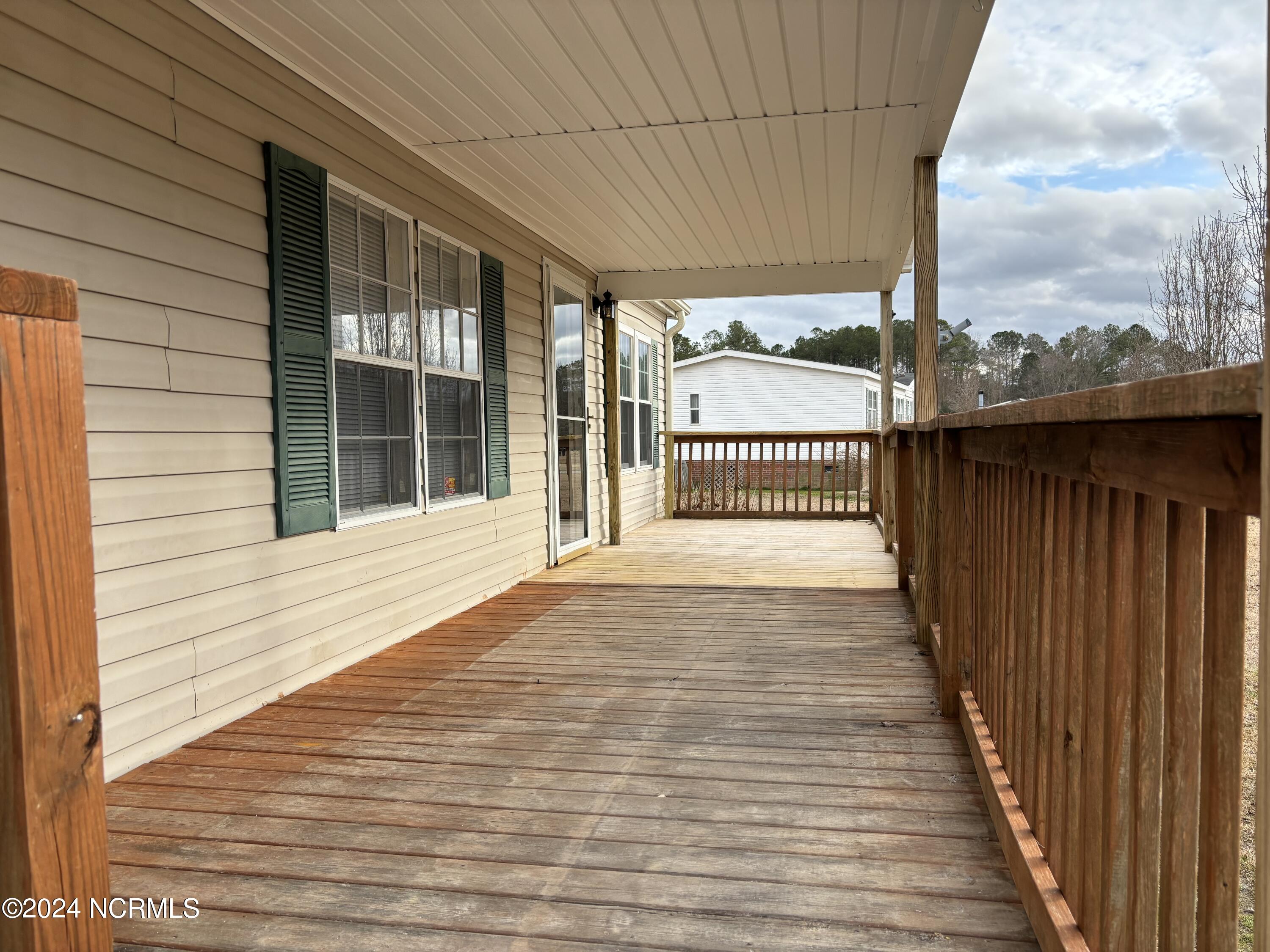 303 Stable Road Tarboro, NC 27886 - Photo 18 of 19 IMG_4686