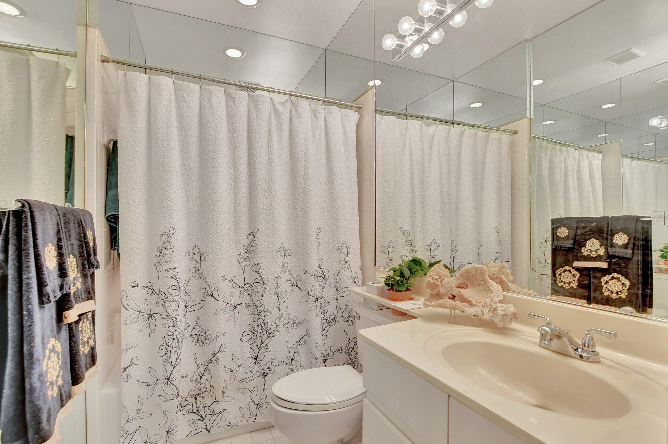 2201 Northwest 53rd Street Boca Raton, FL 33496 - Photo 23 of 26 20_dsc_0236