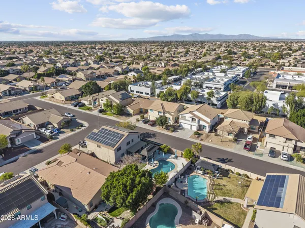 $689,999 | 8996 West Potter Drive, Peoria, AZ 85382