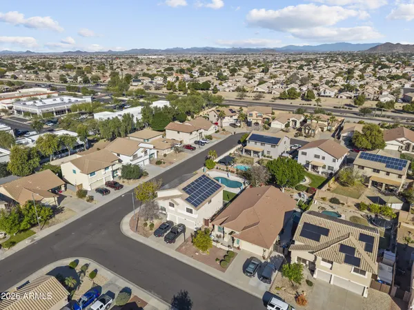 $689,999 | 8996 West Potter Drive, Peoria, AZ 85382