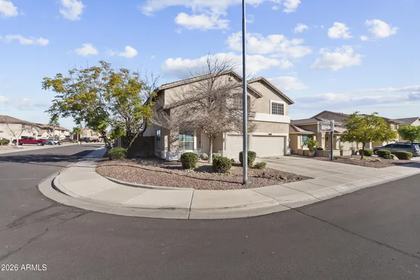 $689,999 | 8996 West Potter Drive, Peoria, AZ 85382