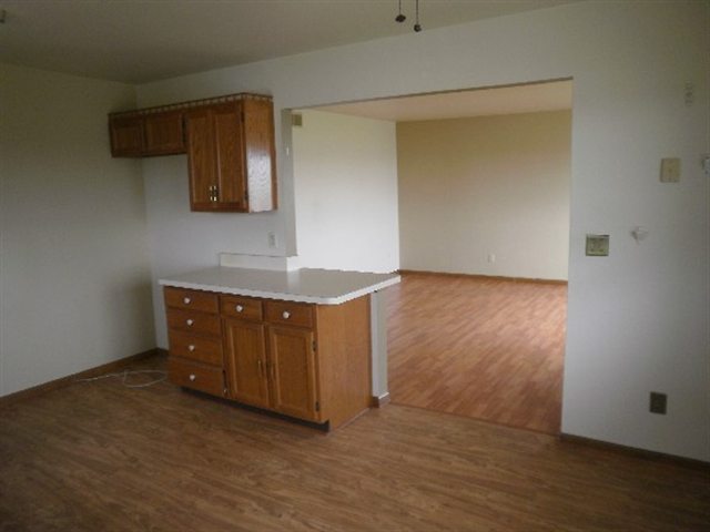 1376 Chartier Road Marine City, MI 48039 - Photo 12 of 22 31000349-11.JPG