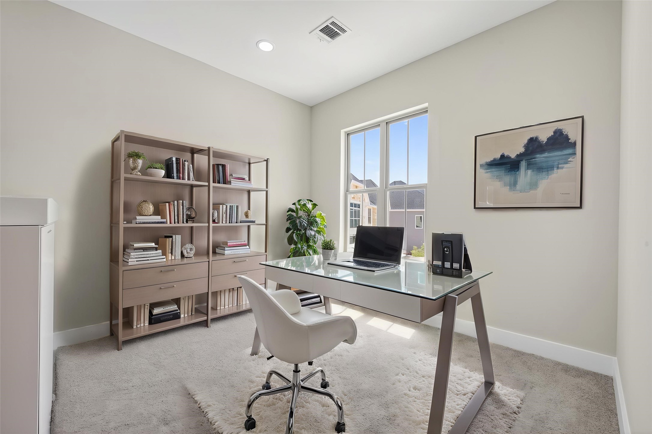 4902 Wunder Way Houston, TX 77069 - Photo 14 of 41 a workspace with furniture and window