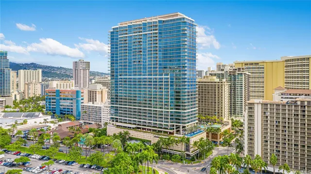 $470,000 | 223 Saratoga Road, Unit 1906, Honolulu, HI 96815