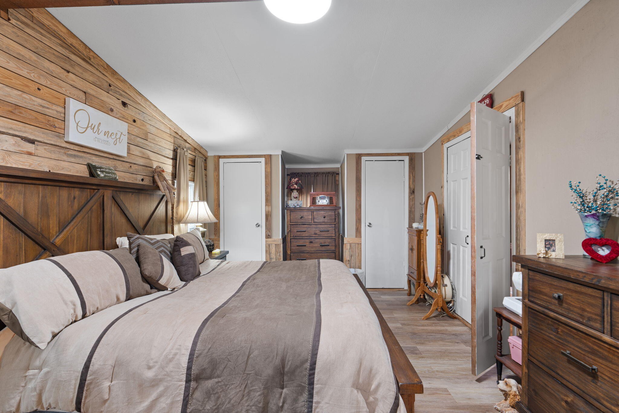 129 Farris Road Cleveland, TN 37323 - Photo 13 of 26 a bedroom with a bed and a closet