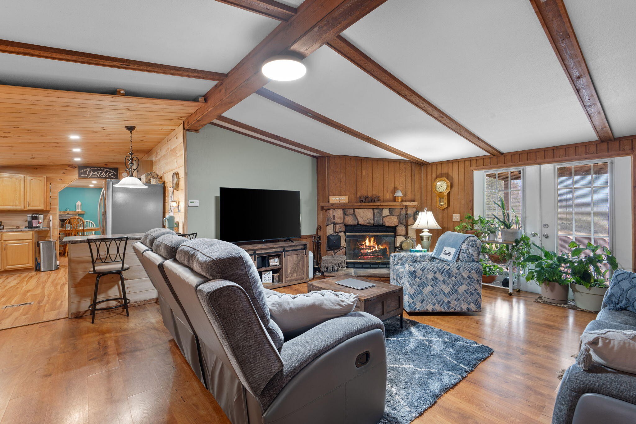 129 Farris Road Cleveland, TN 37323 - Photo 6 of 26 a living room with furniture kitchen view and a large window