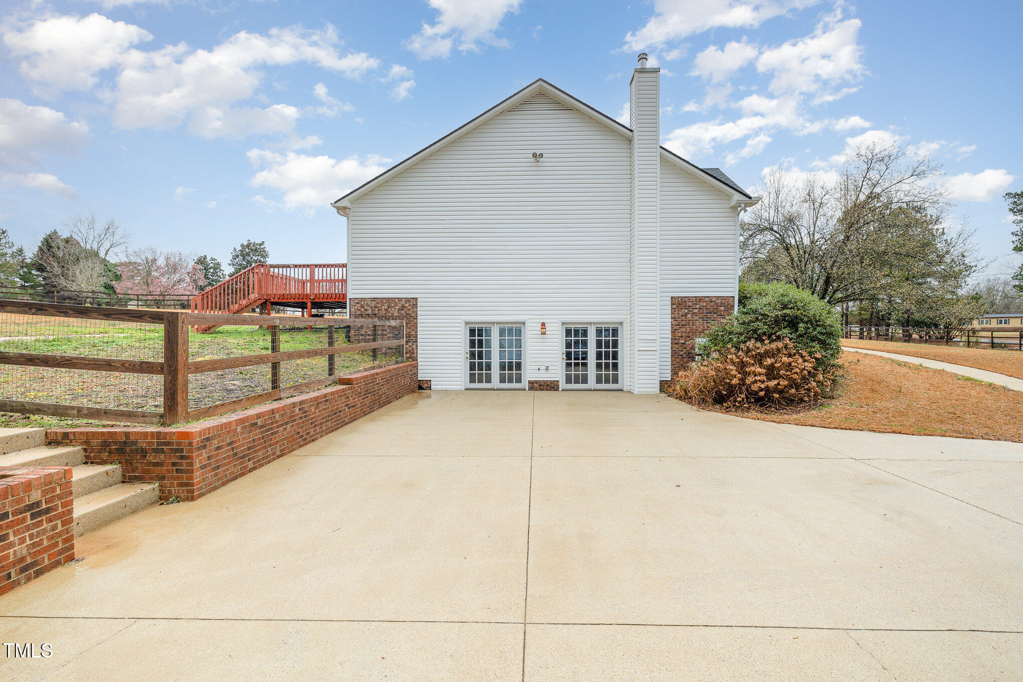 3733 Polenta Road Clayton, NC 27520 - Photo 26 of 51 a view of a terrace