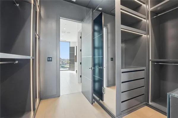 $1,790,000 | 4951 West 134th Street, Unit 204, Leawood, KS 66224