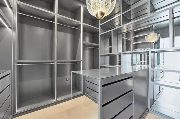 $1,790,000 | 4951 West 134th Street, Unit 204, Leawood, KS 66224