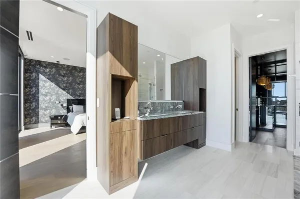 $1,790,000 | 4951 West 134th Street, Unit 204, Leawood, KS 66224