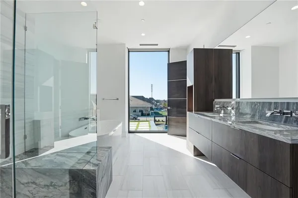 $1,790,000 | 4951 West 134th Street, Unit 204, Leawood, KS 66224