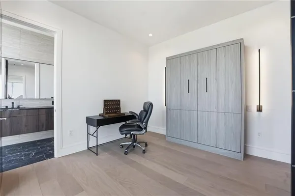 $1,790,000 | 4951 West 134th Street, Unit 204, Leawood, KS 66224