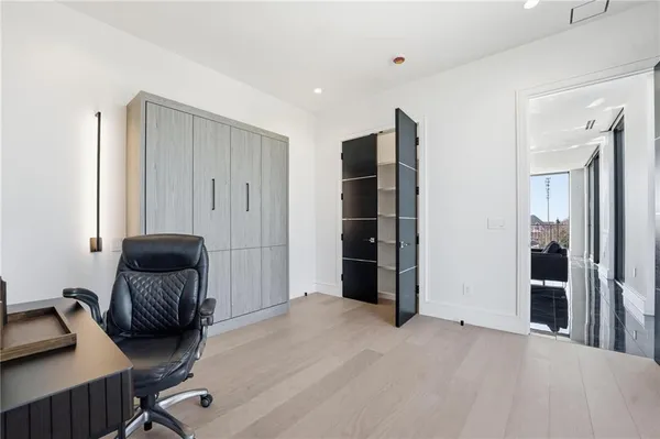$1,790,000 | 4951 West 134th Street, Unit 204, Leawood, KS 66224