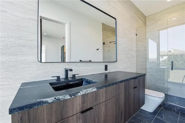 $1,790,000 | 4951 West 134th Street, Unit 204, Leawood, KS 66224