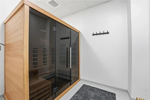 $1,790,000 | 4951 West 134th Street, Unit 204, Leawood, KS 66224