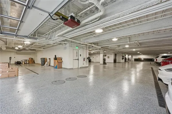 $1,790,000 | 4951 West 134th Street, Unit 204, Leawood, KS 66224