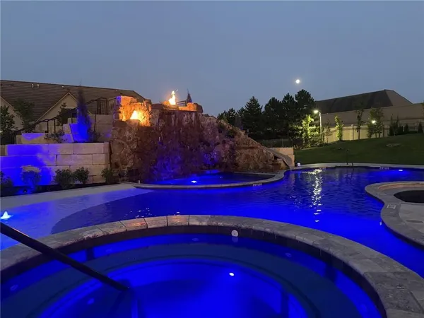 $1,790,000 | 4951 West 134th Street, Unit 204, Leawood, KS 66224